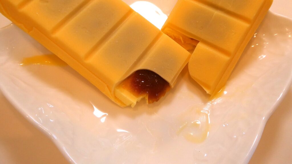板チョコアイスカラメルプリン味